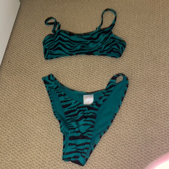 Target green and black zebra bikini! - Picture 1 of 1